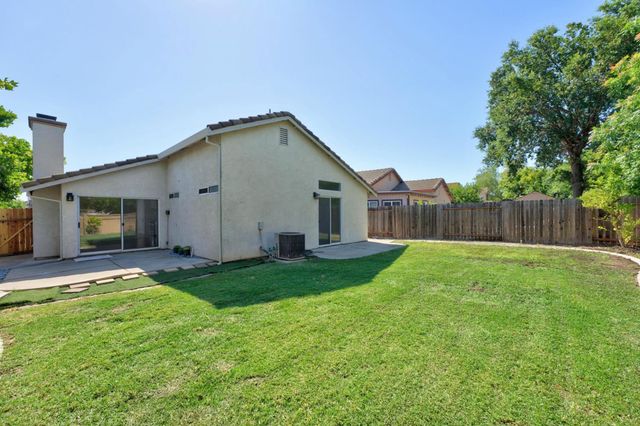 8458 Newby Way, Elk Grove, CA 95624