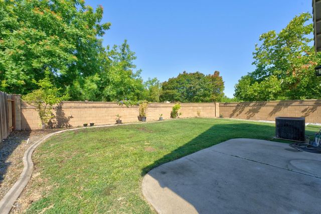 8458 Newby Way, Elk Grove, CA 95624