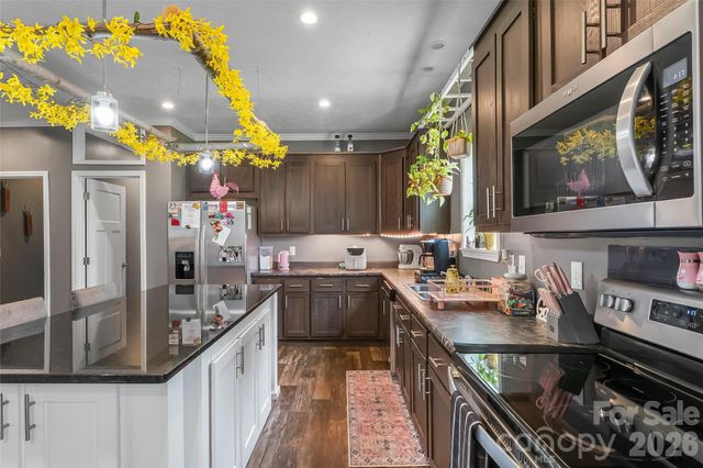 3740 Bennett Road, Morganton, NC 28655