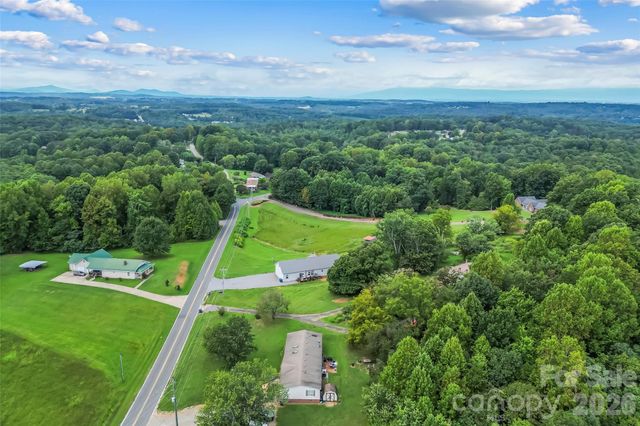 3740 Bennett Road, Morganton, NC 28655