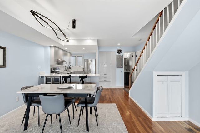 60 Brackett Pl D, Marblehead, MA 01945