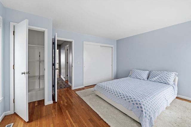 60 Brackett Pl D, Marblehead, MA 01945