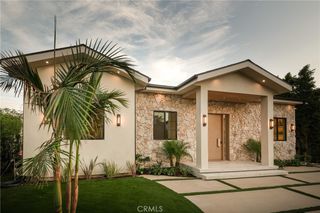 14800 Mccormick, Sherman Oaks, CA 91411