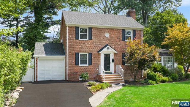 778 Oak Avenue, River Edge, NJ 07661