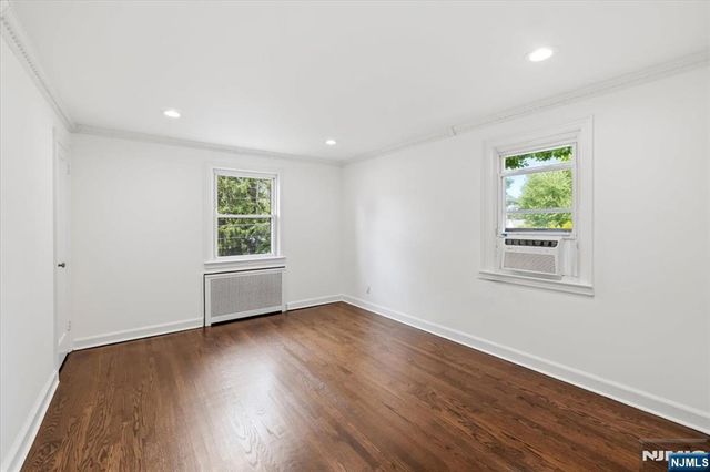 778 Oak Avenue, River Edge, NJ 07661