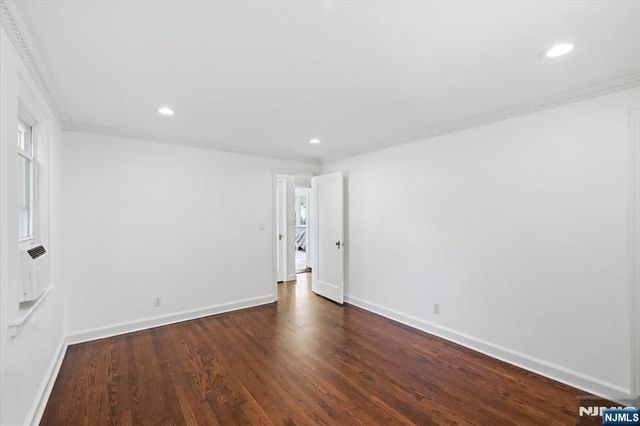 778 Oak Avenue, River Edge, NJ 07661