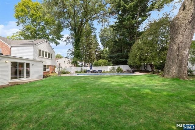 778 Oak Avenue, River Edge, NJ 07661