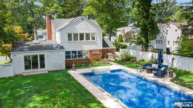 778 Oak Avenue, River Edge, NJ 07661
