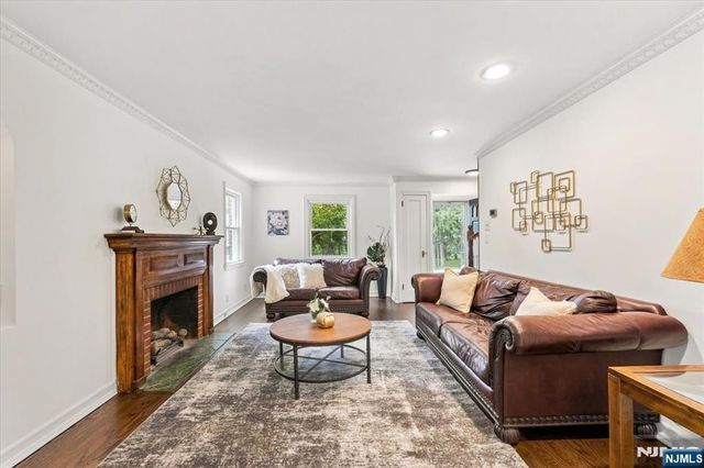 778 Oak Avenue, River Edge, NJ 07661