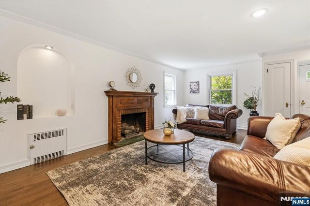 778 Oak Avenue, River Edge, NJ 07661