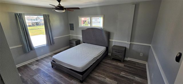 1643 Railroad Avenue, San Leon, TX 77539