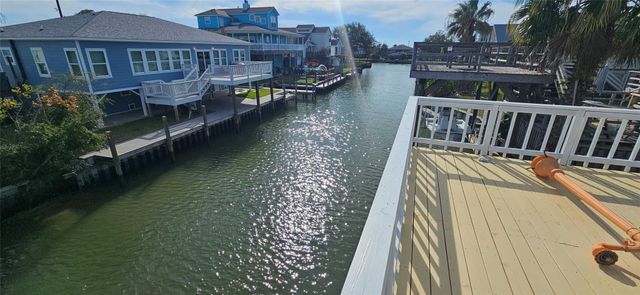 1643 Railroad Avenue, San Leon, TX 77539