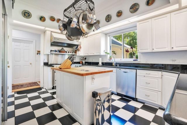 1451 HOLLINGSWORTH OAKS DRIVE, Lakeland, FL 33803