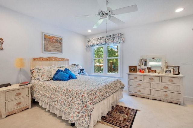 1451 HOLLINGSWORTH OAKS DRIVE, Lakeland, FL 33803