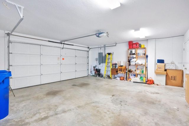1451 HOLLINGSWORTH OAKS DRIVE, Lakeland, FL 33803