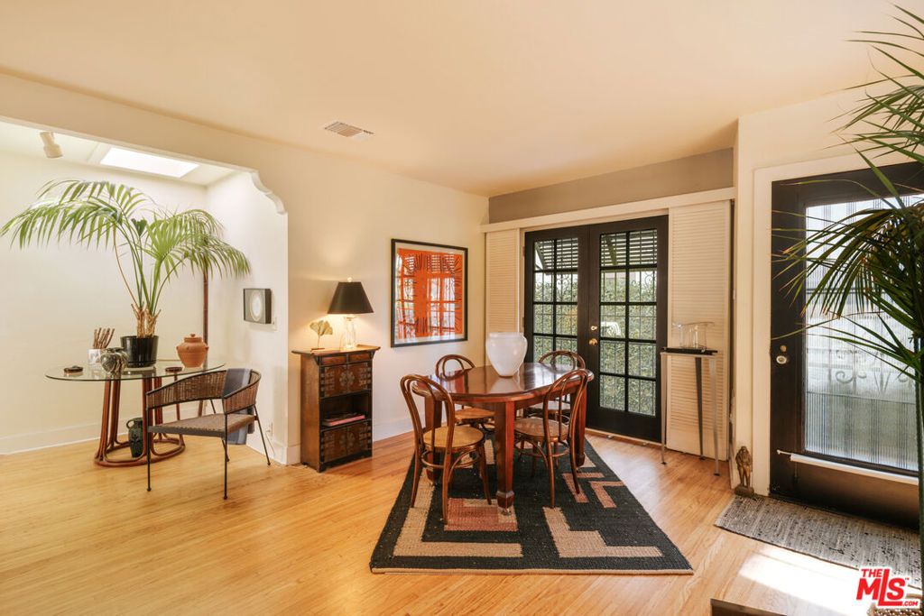 516 N Bronson Avenue, Los Angeles, CA 90004 — photo 5