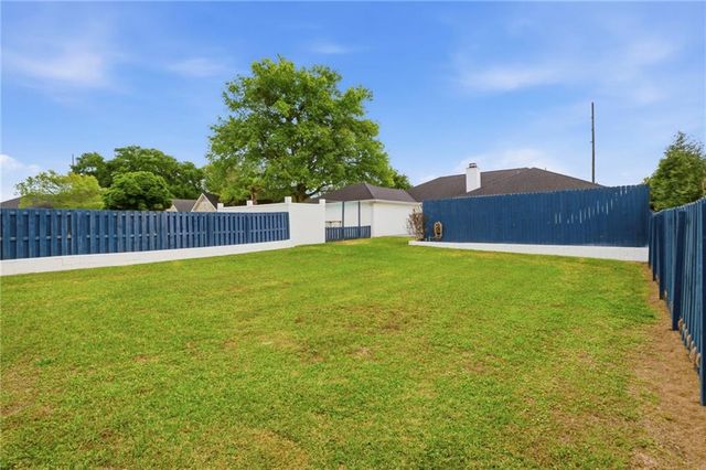 10670 Jeff Hamilton Road, Mobile, AL 36695