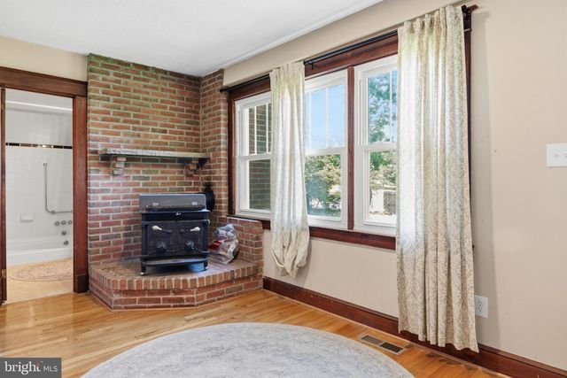 28733 RIDGE RD, Mount Airy, MD 21771