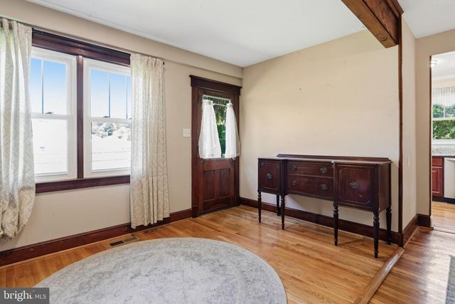 28733 RIDGE RD, Mount Airy, MD 21771
