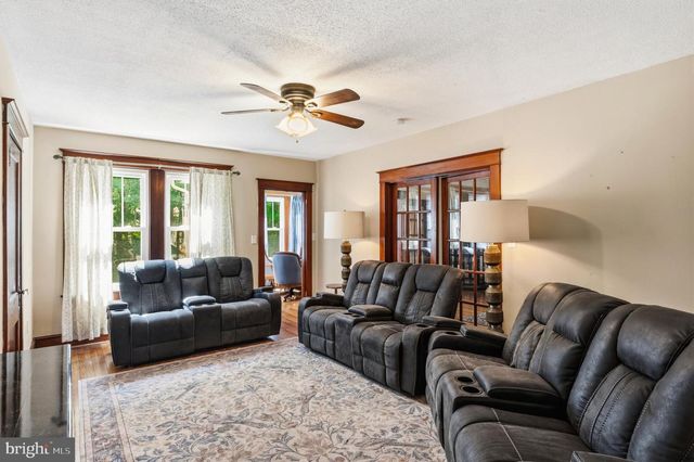 28733 RIDGE RD, Mount Airy, MD 21771