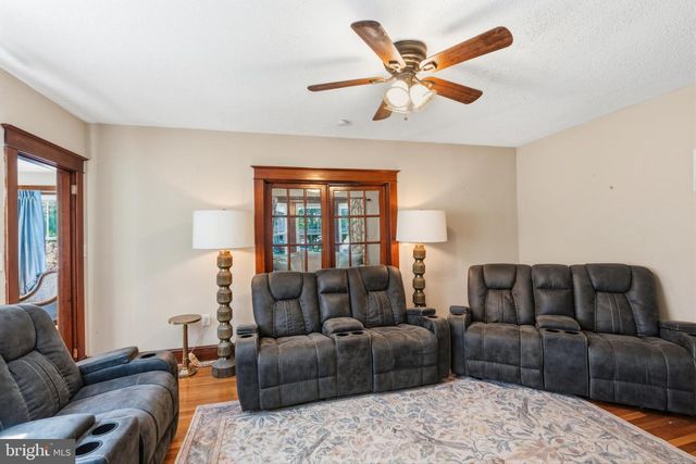 28733 RIDGE RD, Mount Airy, MD 21771