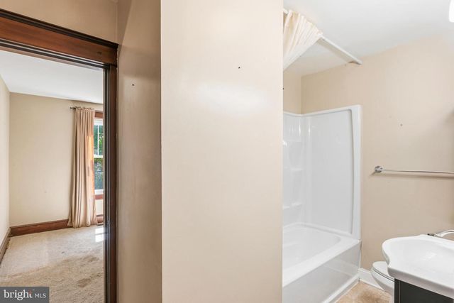 28733 RIDGE RD, Mount Airy, MD 21771