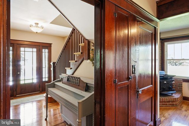 28733 RIDGE RD, Mount Airy, MD 21771
