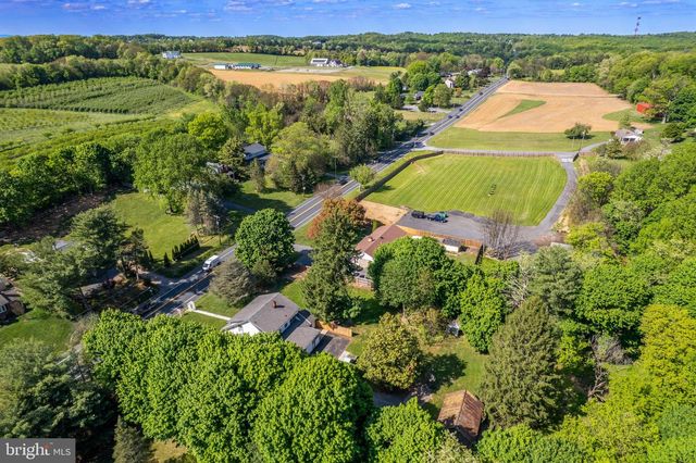 28733 RIDGE RD, Mount Airy, MD 21771