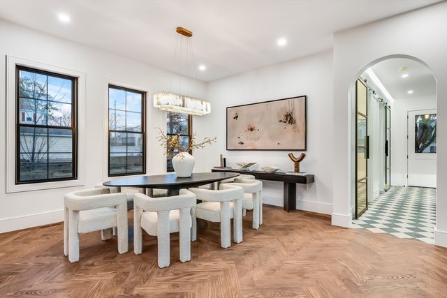 89 Parker Ave, Newton, MA 02461