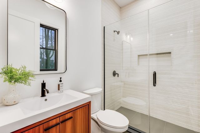 89 Parker Ave, Newton, MA 02461