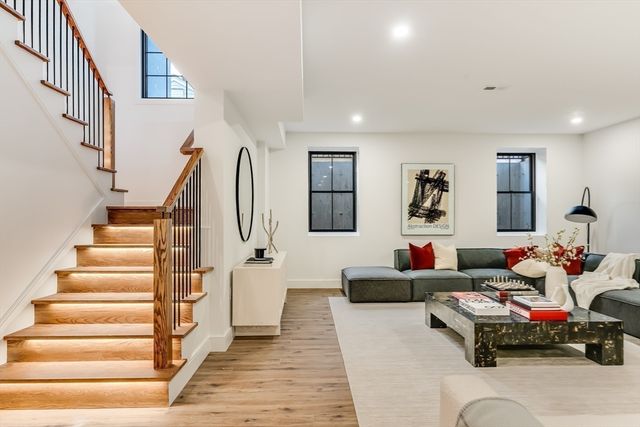 89 Parker Ave, Newton, MA 02461