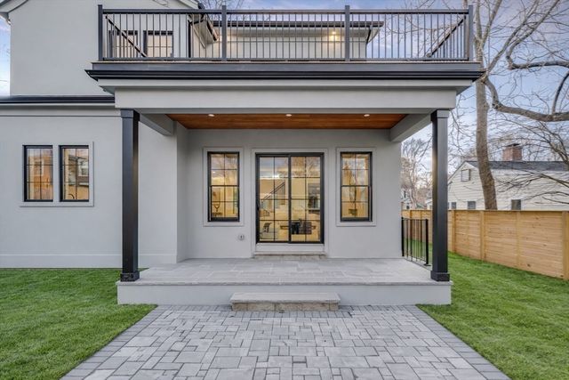 89 Parker Ave, Newton, MA 02461