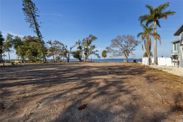 712 PALMA SOLA BOULEVARD, Bradenton, FL 34209