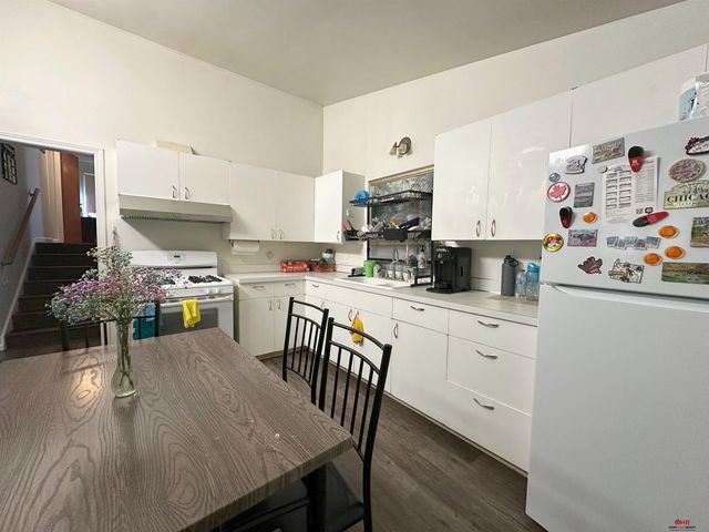 4210 Van Dorn Street, Lincoln, NE 68506