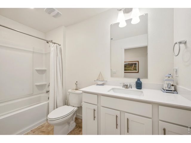 352 Bluebird Rd, Johnstown, CO 80534