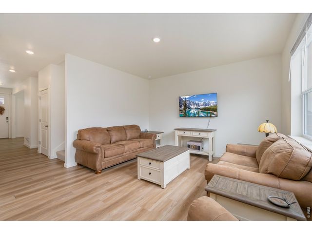352 Bluebird Rd, Johnstown, CO 80534