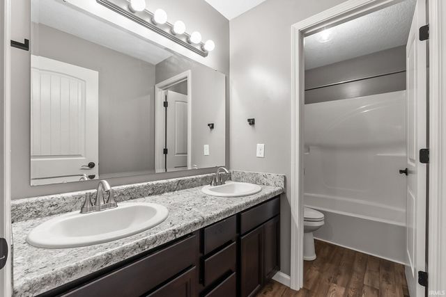 13316 Synch Court, Fort Wayne, IN 46814