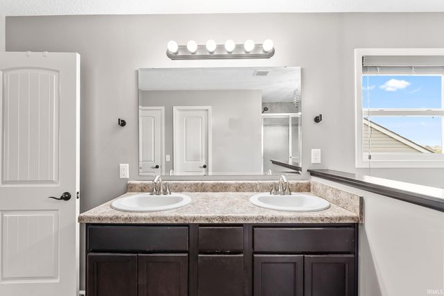 13316 Synch Court, Fort Wayne, IN 46814