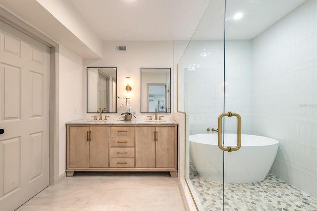 82 RAY MAR DRIVE, Ormond Beach, FL 32176