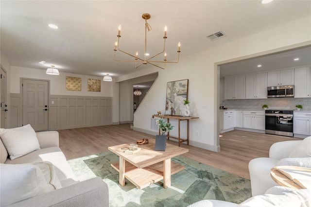 82 RAY MAR DRIVE, Ormond Beach, FL 32176