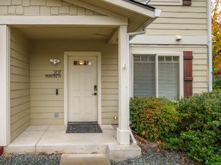 207 Madrone Street, Rogue River, OR 97537