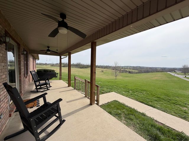 1000 Double M Lane, Mt Sterling, KY 40353
