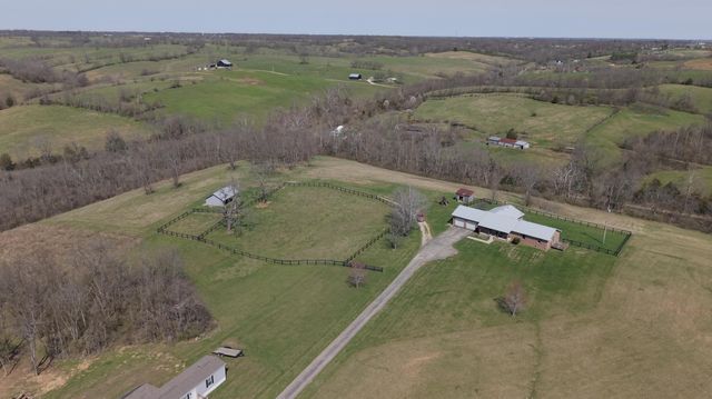 1000 Double M Lane, Mt Sterling, KY 40353