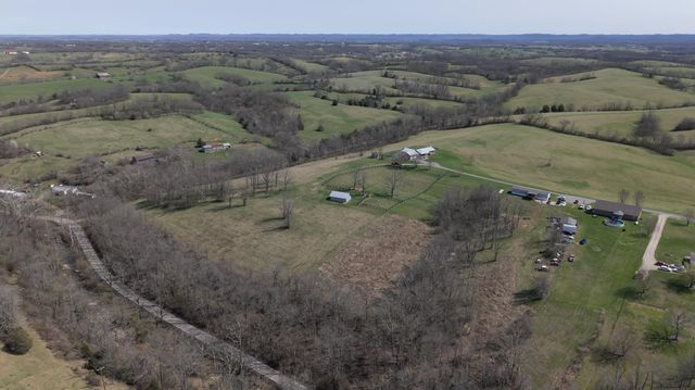 1000 Double M Lane, Mt Sterling, KY 40353