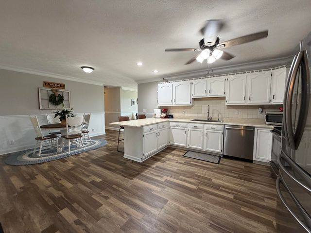 1000 Double M Lane, Mt Sterling, KY 40353