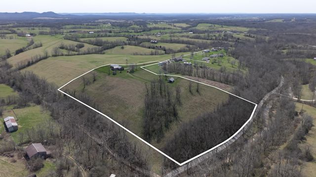 1000 Double M Lane, Mt Sterling, KY 40353