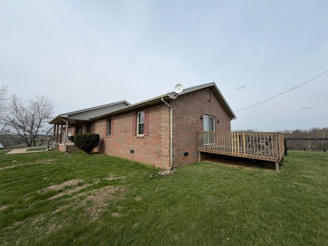 1000 Double M Lane, Mt Sterling, KY 40353