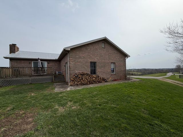 1000 Double M Lane, Mt Sterling, KY 40353