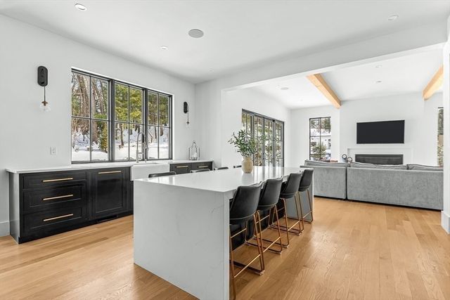 54 Johnson Rd, Winchester, MA 01890