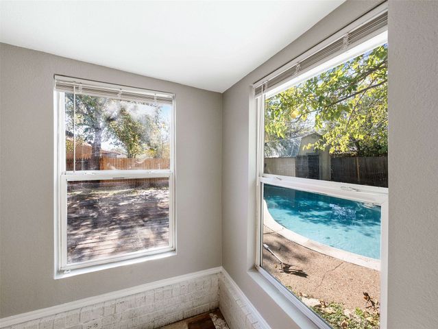 6616 Armando Avenue, Fort Worth, TX 76133